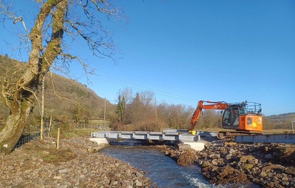 4R4L senni steel bridge cropped