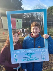 Pupils from Ysgol Bro Dinefwr in a selfie frame