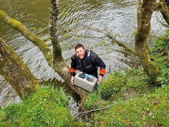 Collecting acoustic receiver