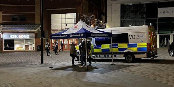 The ‘Safe Space’ mobile police station is positioned adjacent to HSBC and the Odeon cinema