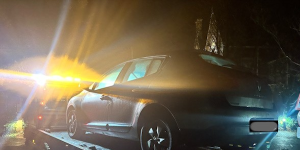 Vehicle on recovery truck