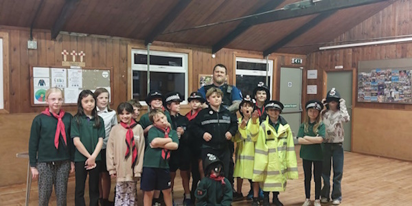 PCSO Alex Stewart and Stansted Cubs Group