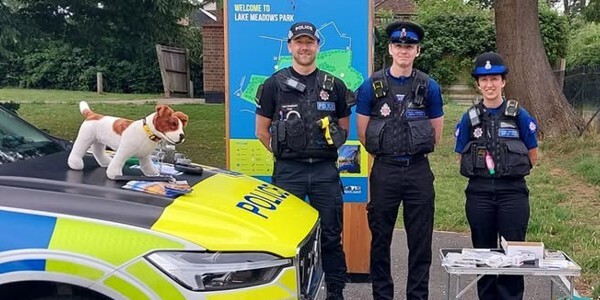 Officers from the Basildon Neighbourhood Policing Team and the Rural Engagement Team in Lake Meadows Billericay