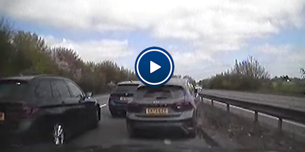 Officers surround burglar on the A12