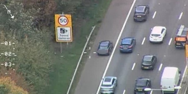 Misuse of hard shoulder captured by helicopter camera