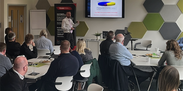 Workshops helping hospitality and retail staff deal with conflict at work