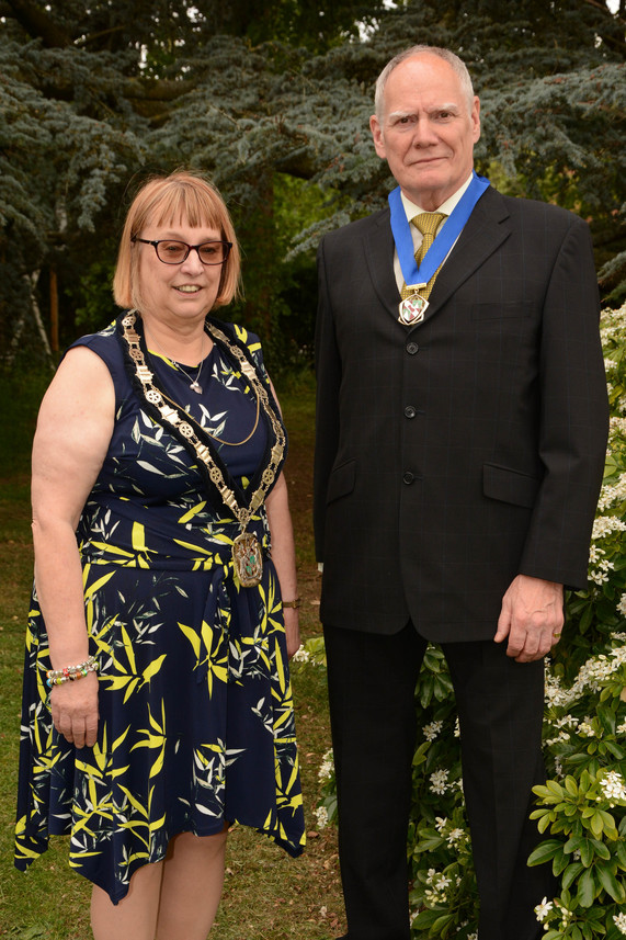 Mayor Councillor Rosemarie Adams