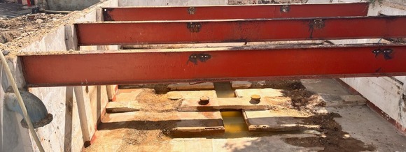 empty room underground