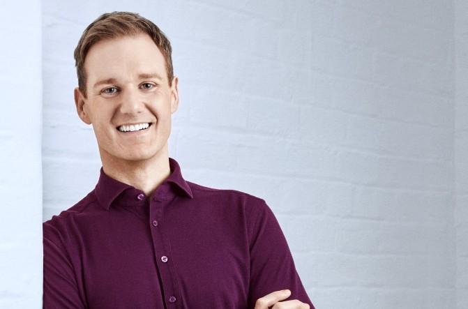 Dan Walker Theatre Show October