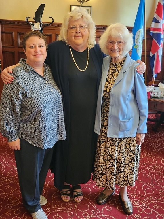 Swinton 95 Birthday with the Mayor