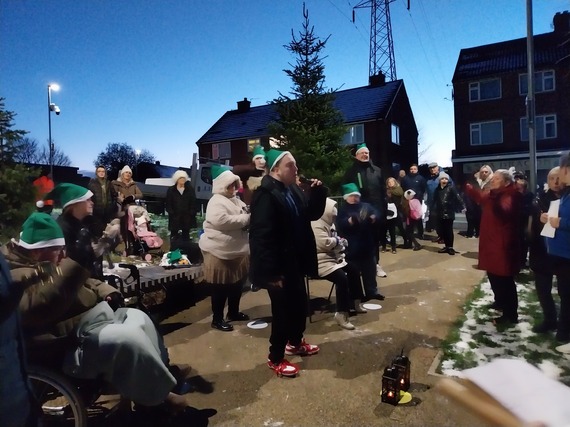 Social Eyes Christmas