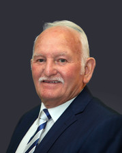 Cllr Geoff Lewis