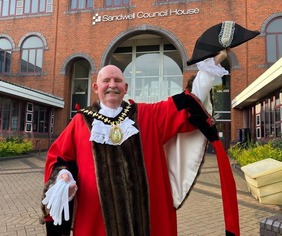 Mayor of Sandwell Cllr Bill Gavan
