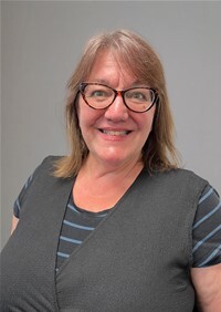 Cllr Vicki Smith - Cabinet Member for Housing