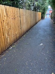 New fencing at George Road to Walton Road accessway