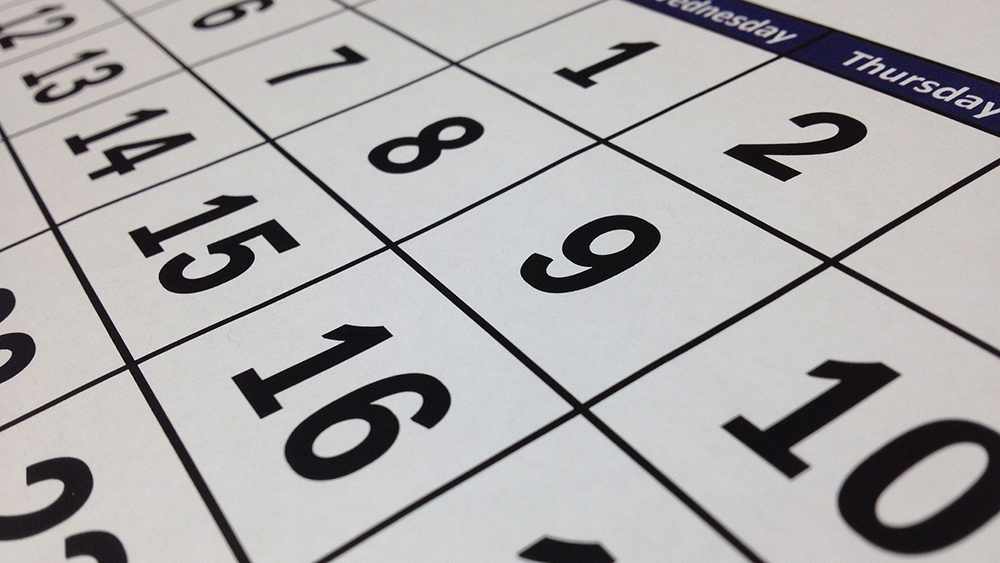 Stock image of a calendar by tigerlily713 from Pixabay.