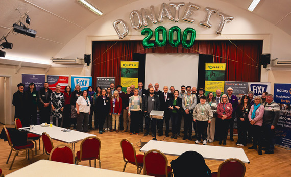 Donate IT and partners celebrate 2000 donations