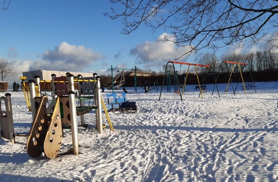 stannington park playground snow