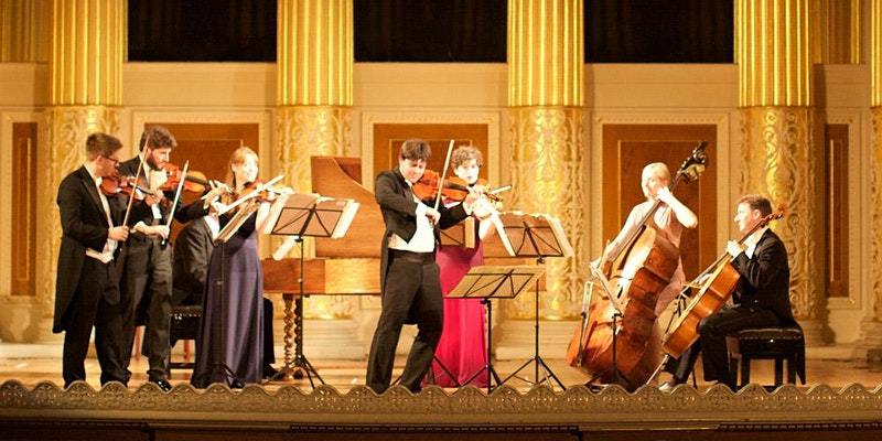 The London Concertante on stage 