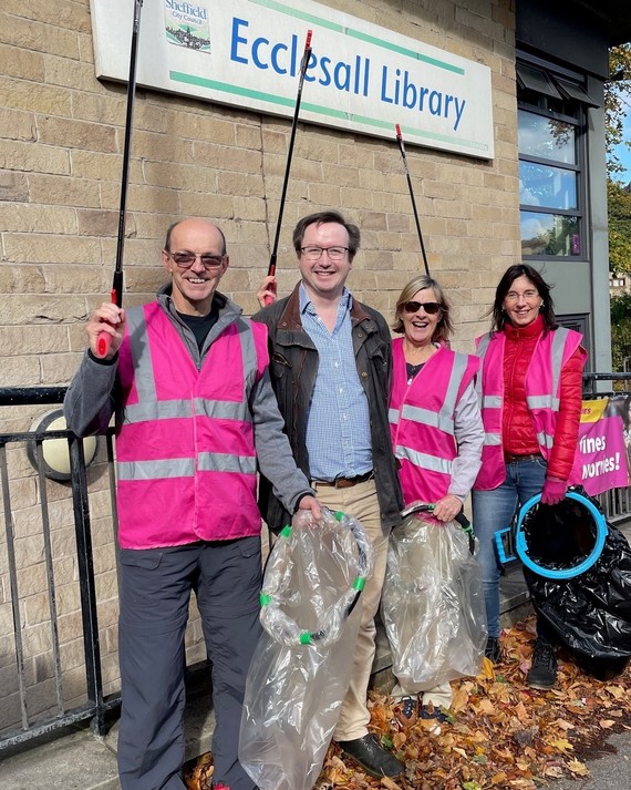 Litter picking equipment now available in local libraries