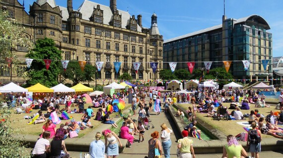 Pinknic 2022 at Sheffield Peace Gardens