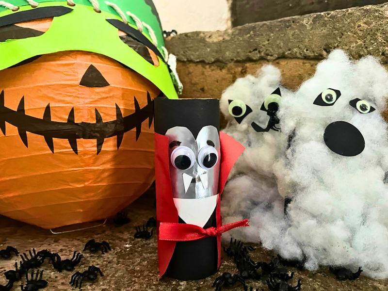 Spooky Crafts which can be made at Sheffield Manor lodge including 
