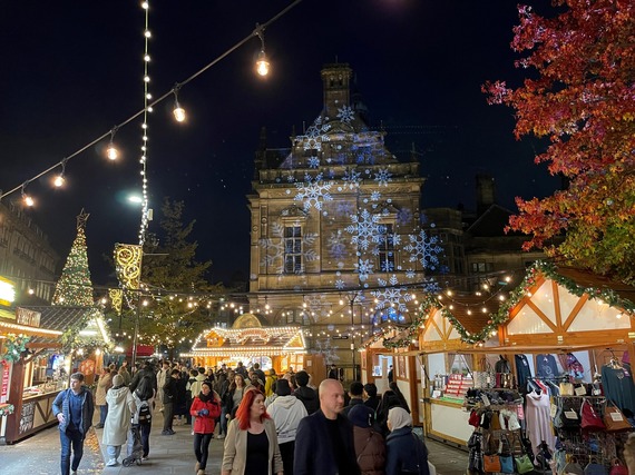Sheffield Christmas markets next to the Peace Gardens