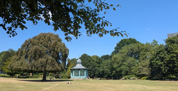 weston park bandstand crop