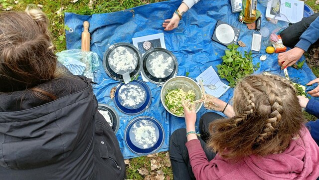 Young Rangers foraging event