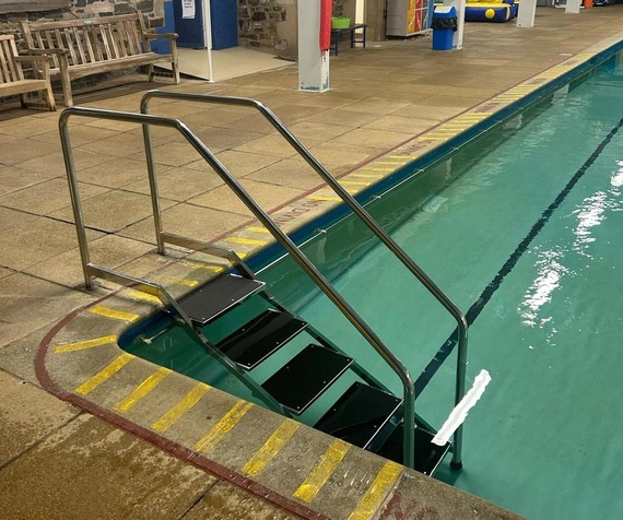 image of pool steps