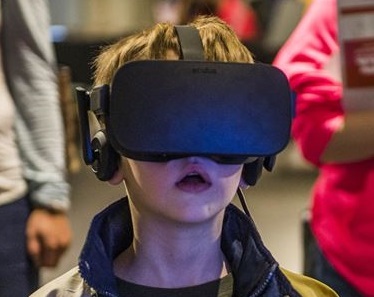 VR