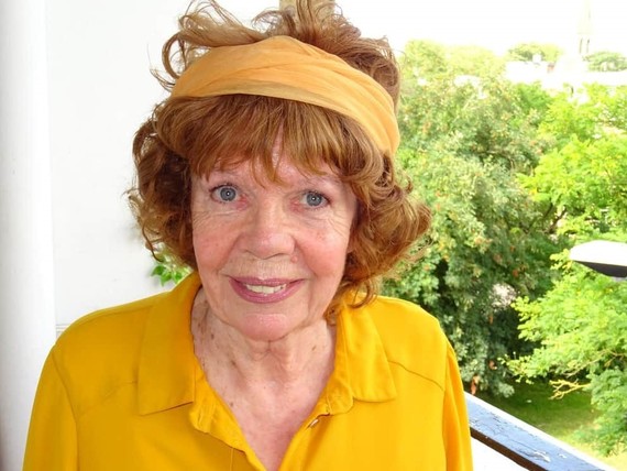 lynda - housing tenant - self-isolation - covid-19