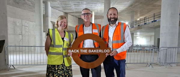 Cllrs Elephant and castle tube line 