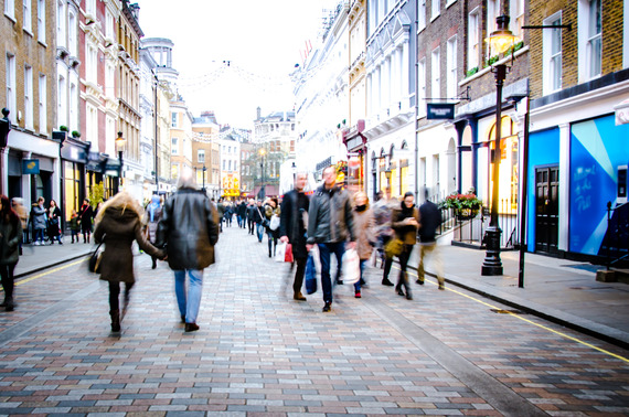 Busy highstreet image