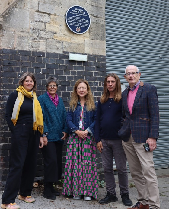 Representatives of SDC and SVA