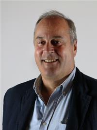 Cllr Alistair Dewhirst
