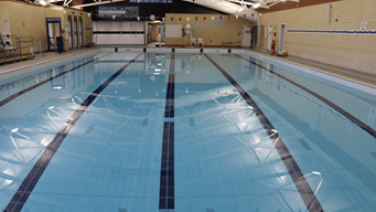 Dawlish leisure centre swimming pool