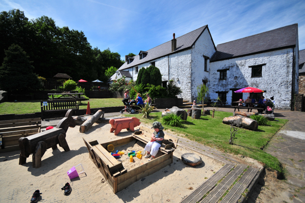 Greenmeadow Community Farm