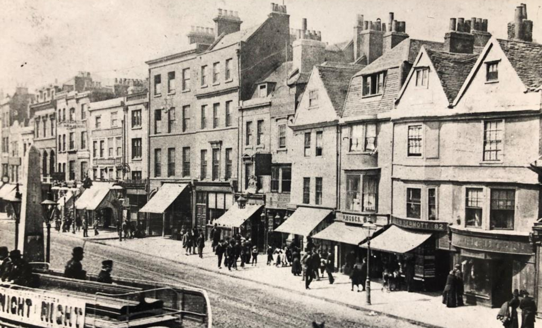 Old black and white photograph of Whitechapel High Street 
