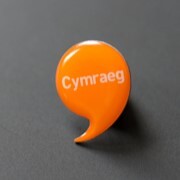 Cymraeg orange speech bubble