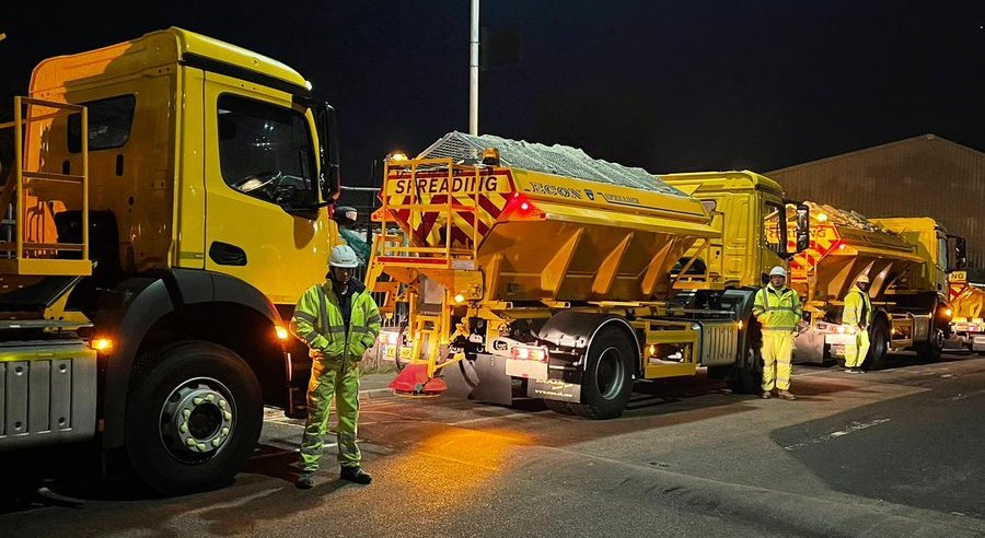 Gritters at night