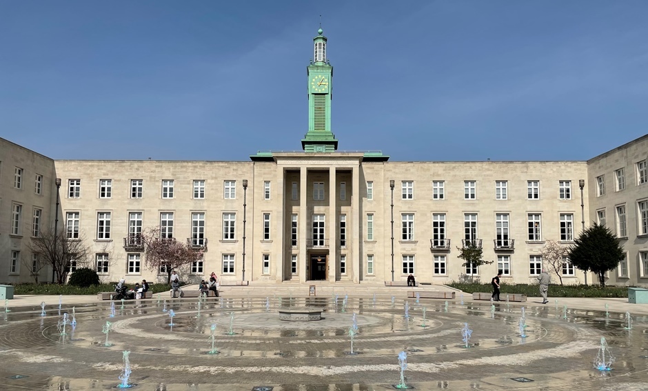 Waltham Forest Town Hall with the fountain in front and blue skies above