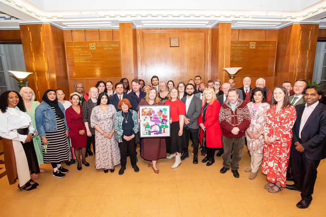 Waltham Forest councillors show their support for the Borough of Sanctuary work 