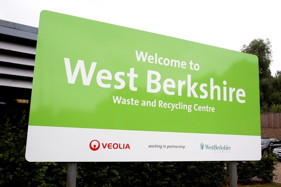 Waste and Recycling Centres sign