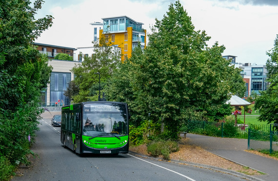 Newbury and District Bus
