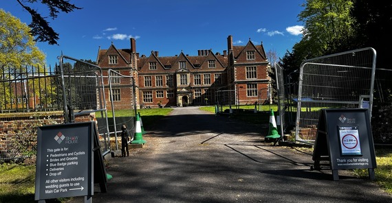 shaw house gates