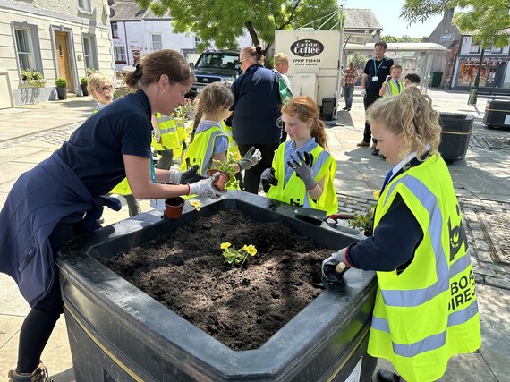 Planting party