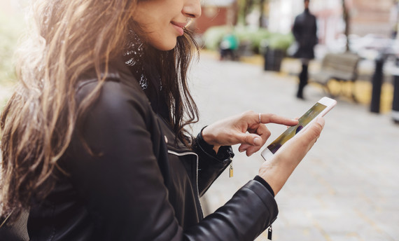 Report a problem with pothole or issue with road