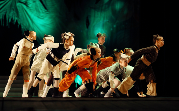 Children's theatre performance