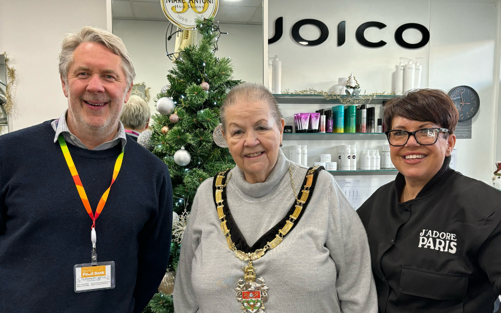 Mayor Cllr Beth Rowland with Reverse Advent Calendar partners Woodley Foodbank and Marc Antoni salon